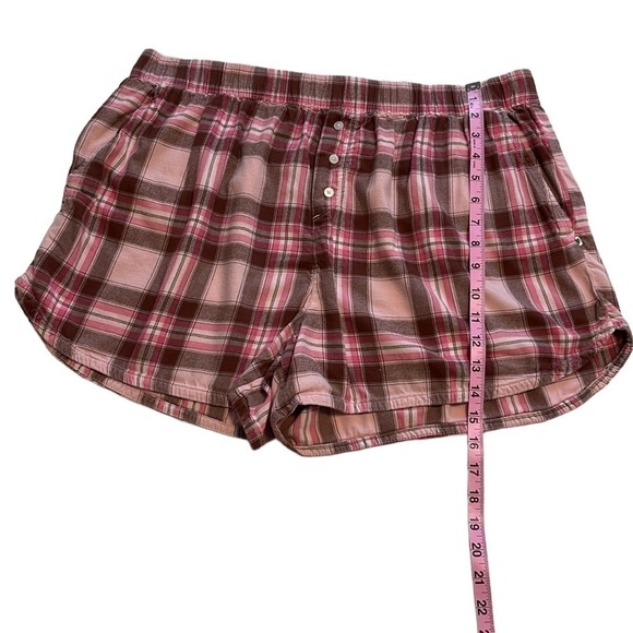 Floral & Plaid Pajamas Lounge Shorts Bundle - Size XL - Picture 7 of 11